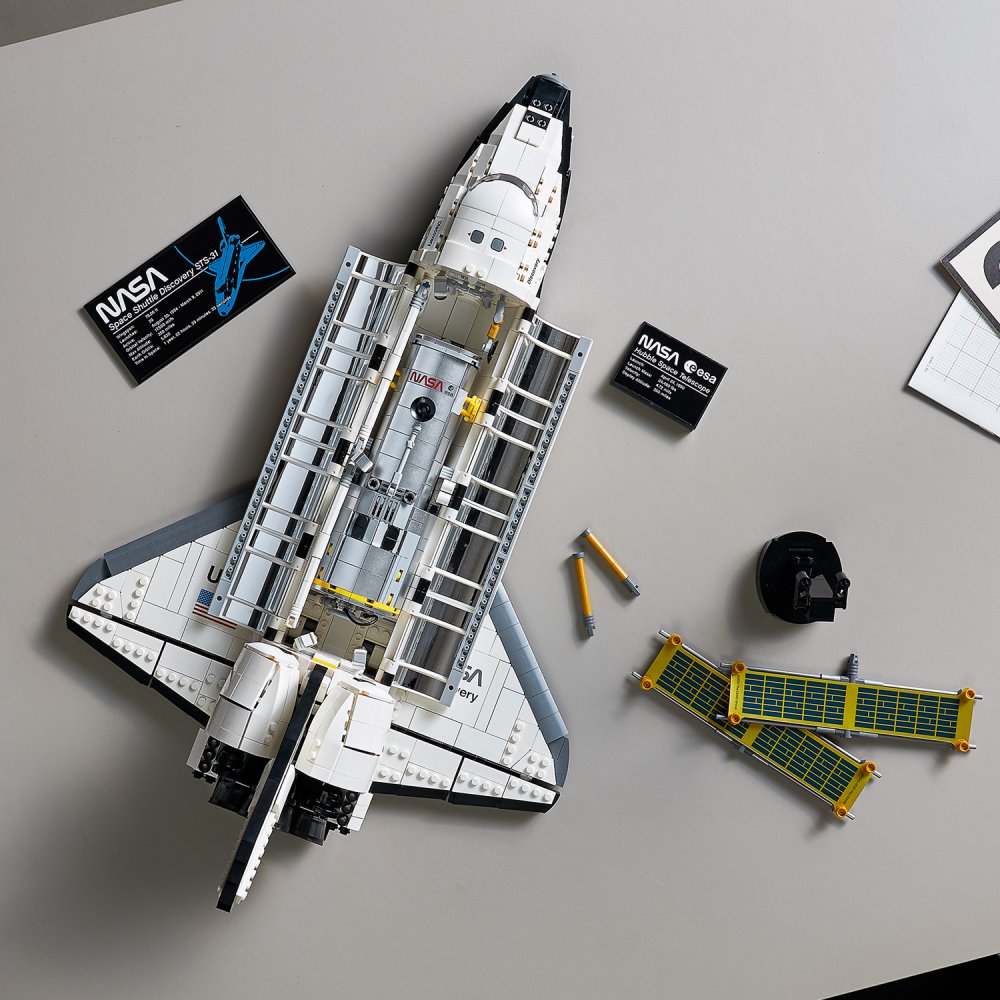 10283 - Icons: NASA top Space Shuttle Discovery