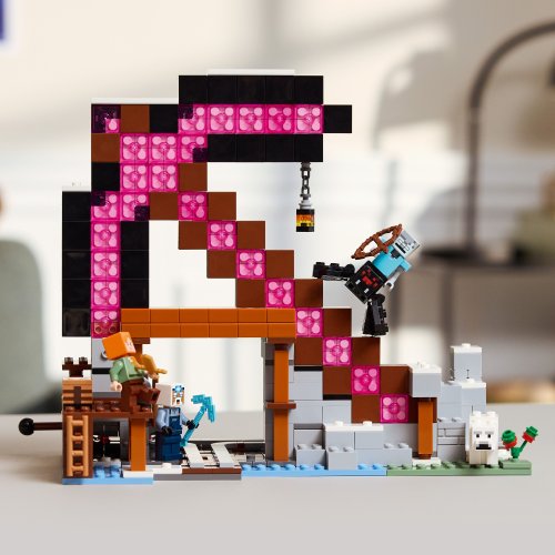 LEGO® Minecraft® 21277 A csákánybánya