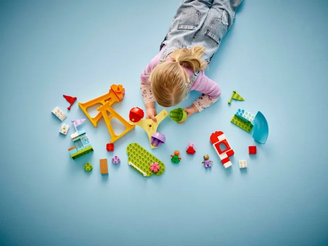 LEGO® DUPLO® 10453 Porquinha Peppa - Parque de Diversões