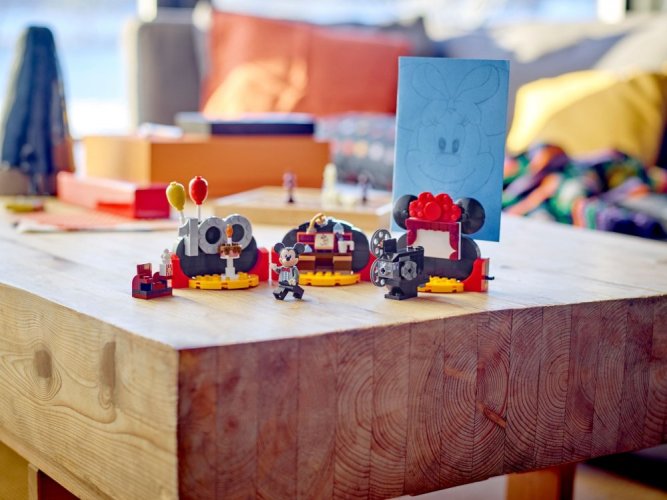 LEGO® 40600 Celebração dos 100 Anos da Disney