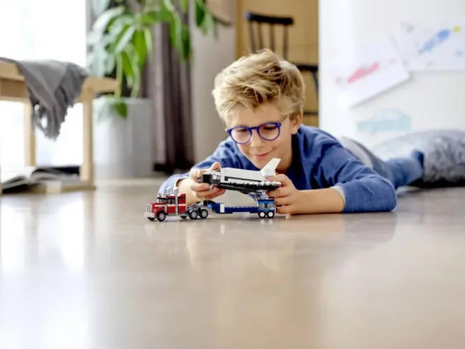 LEGO® Creator 3-en-1 31091 Le transporteur de navette