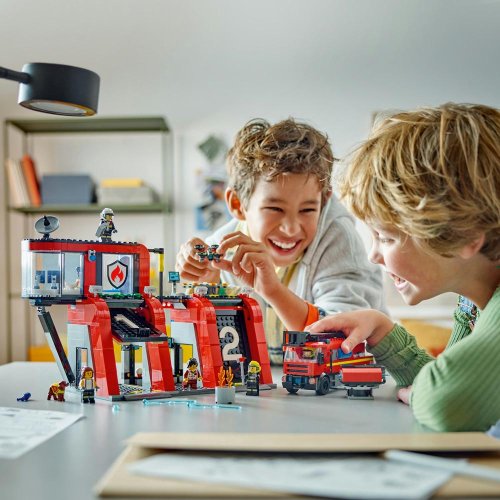 LEGO® City 60414 Brandweerkazerne en brandweerauto