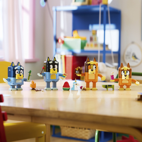 LEGO® Bluey 11217 Família da Bluey Construída com Peças