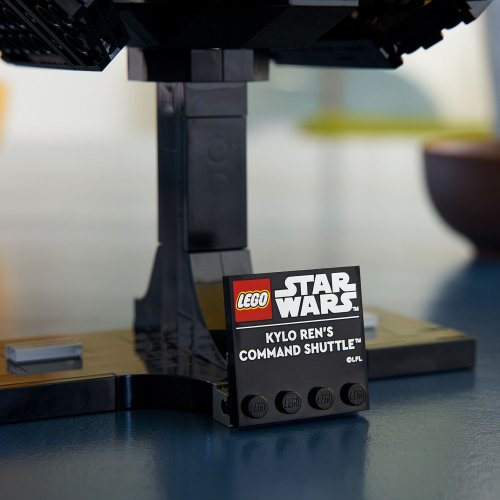LEGO® Star Wars TM 75406 Kylo Rens Kommandoshuttle