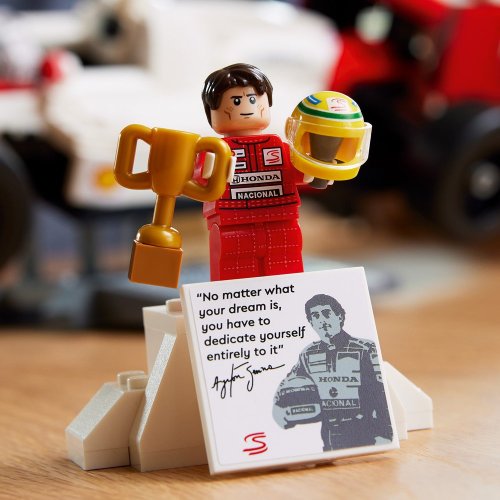 LEGO® Icons 10330 McLaren MP4/4 & Ayrton Senna