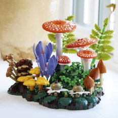 LEGO® Botanicals 11505 Woodland Mushrooms