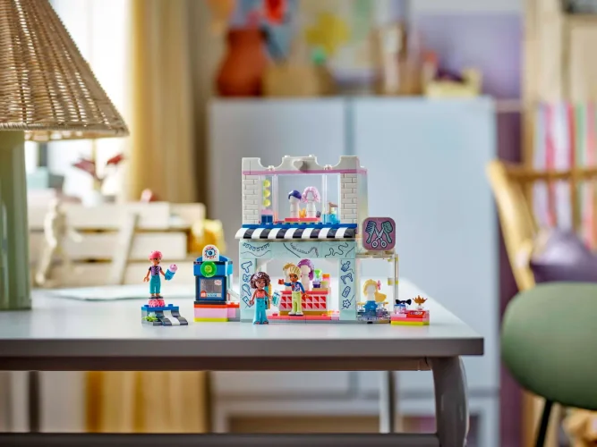 LEGO® Friends 42662 Salon fryzjerski i sklep z ozdobami