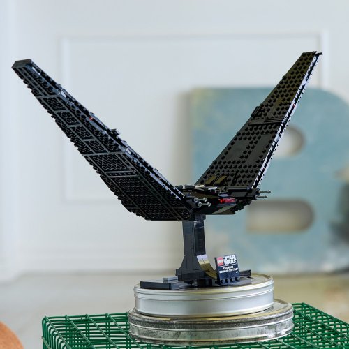 LEGO® Star Wars TM 75406 Kylo Rens Kommandoshuttle