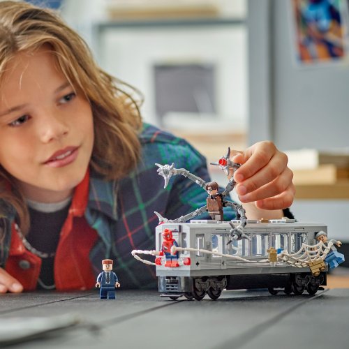 LEGO® Super Heroes 76321 La scène du train de Spider-Man et Docteur Octopus