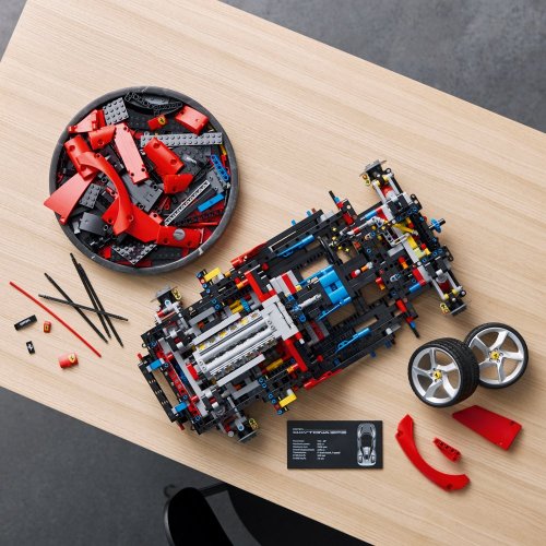 LEGO® Technic™ 42143 Ferrari Daytona SP3