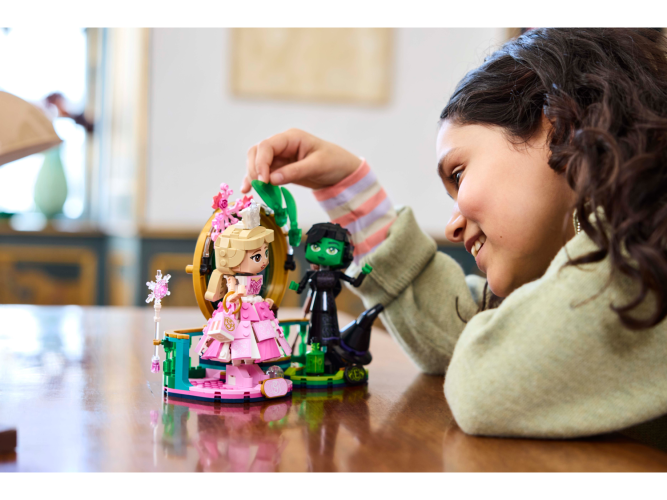 LEGO® Wicked 75682 Figurines d’Elphaba et de Glinda