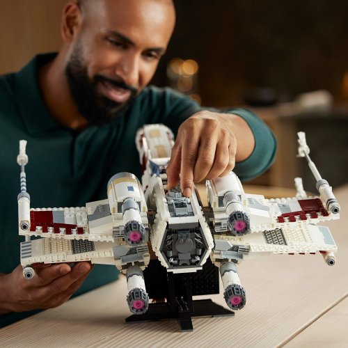 LEGO® Star Wars™ 75355 X-Wing Starfighter™