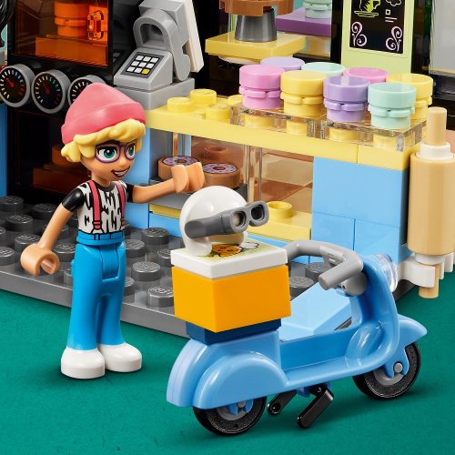 LEGO® Friends 42618 Cafetería de Heartlake City