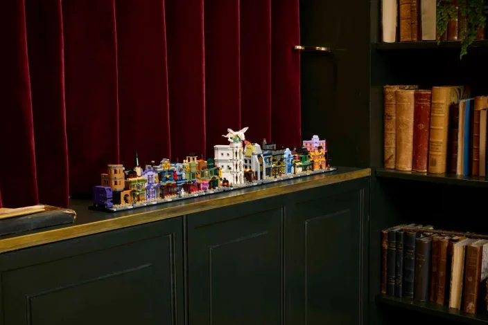 LEGO® Harry Potter™ 76444 Les boutiques magiques du Chemin de Traverse