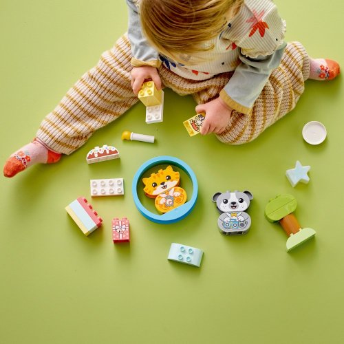 LEGO® DUPLO® 10977 O Meu Primeiro Cãozinho e Gatinho com Sons