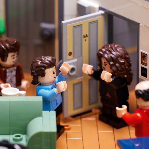LEGO® Ideas 21328 Seinfeld