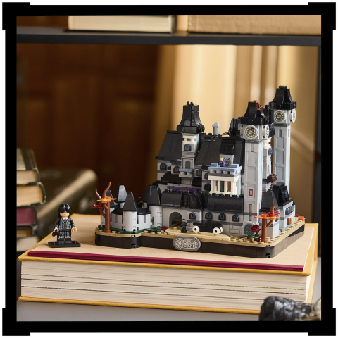 LEGO® Wednesday 76788 Nimmermeer Academie
