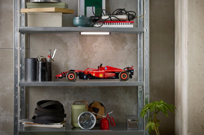 LEGO® Technic™ 42207 Monoposto F1 Ferrari SF-24