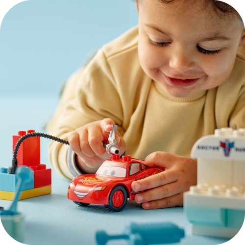 LEGO DUPLO │ Disney 10456 McQueen a návštěva v garáži doktora Hudsona