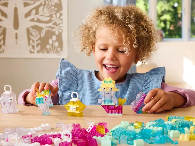 LEGO® Classic 11040 La boîte de briques transparentes magiques