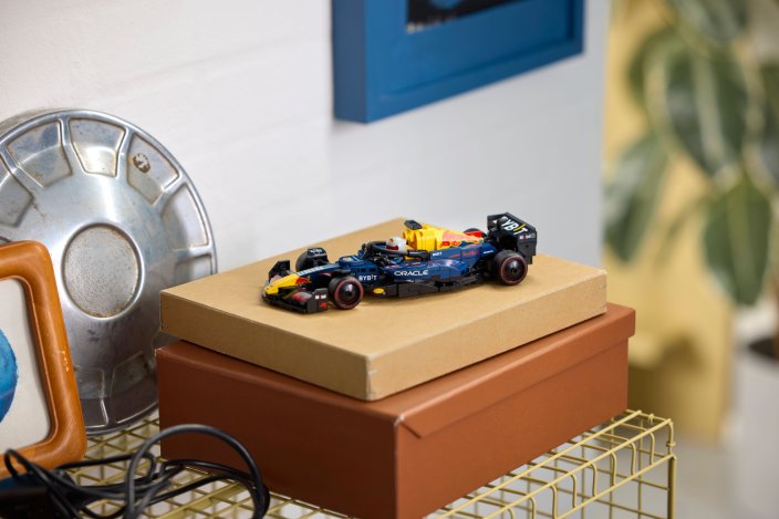 LEGO® Speed Champions 77243 Oracle Red Bull Racing RB20 F1® Rennauto