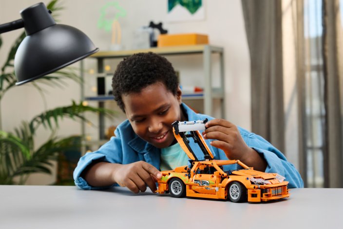 LEGO® Technic™ 42204 Fast and Furious Toyota Supra MK4