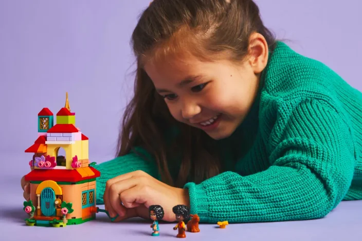 LEGO® Disney™ 43261 Mini-casa Encanto