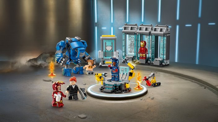 LEGO® Marvel 76315 Laboratorium Iron Mana: Zbrojownia