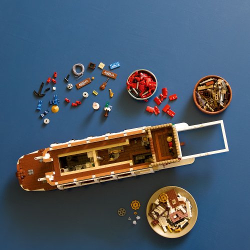 LEGO® Ideas 21356 Le bateau à vapeur du Mississippi