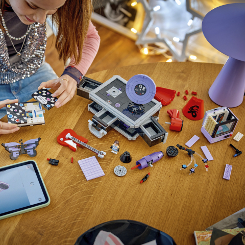 LEGO® Editions 43030 Olivia Rodrigo titkos tárolója