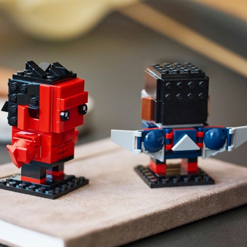 LEGO® BrickHeadz 40668 Personaggi di Captain America e Hulk Rosso