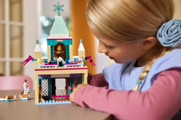 LEGO® Disney™ 43265 Le château de glace d’Arendelle