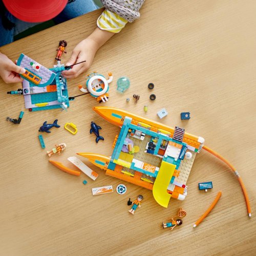 LEGO® Friends 41734 Catamarano di salvataggio