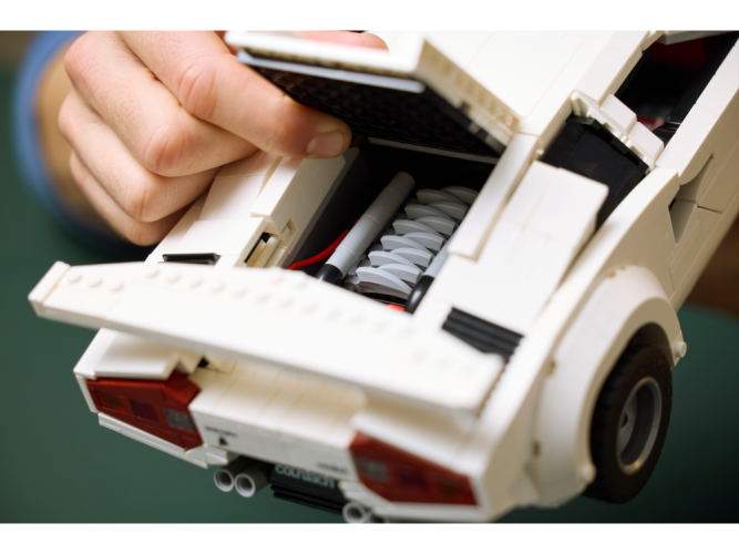LEGO® Icons 10337 Lamborghini Countach 5000 Quattrovalvole