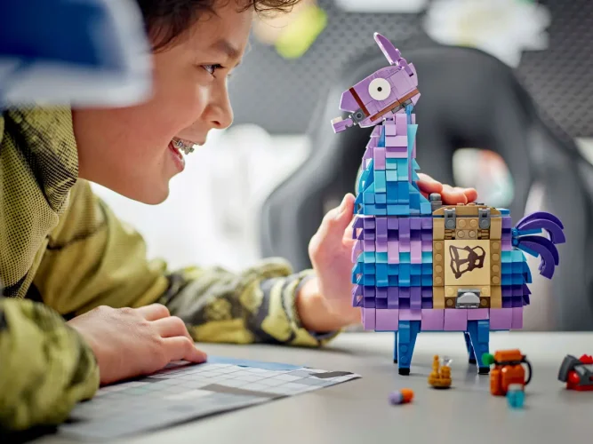 LEGO® Fortnite® 77071 Lama Zaopatrzeniowa