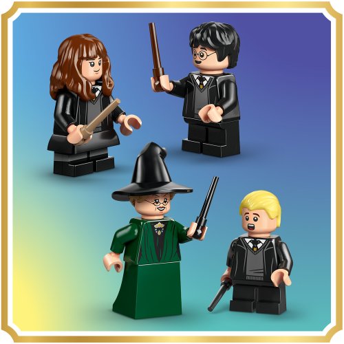 LEGO® Harry Potter TM 76460 Le château de Poudlard : la cérémonie du Choixpeau magique