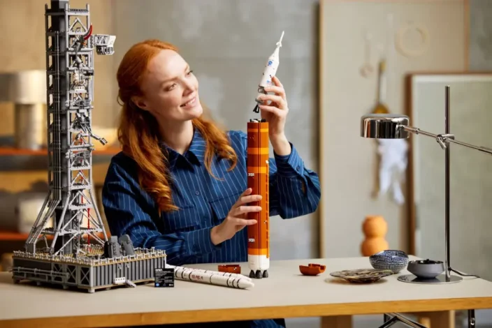 LEGO® Icons 10341 NASA Artemis ruimtelanceersysteem