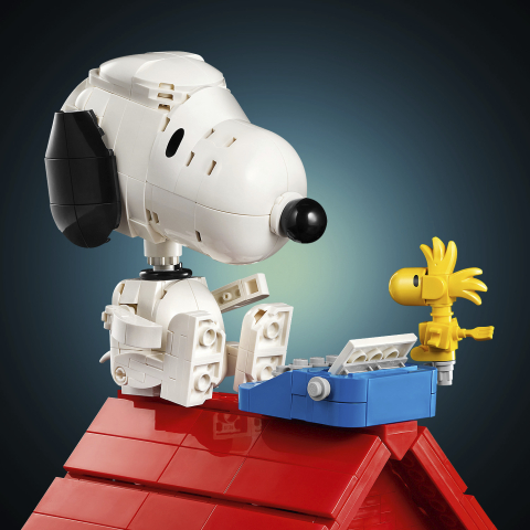 LEGO® Ideas 21368 Peanuts: Snoopy kutyaháza