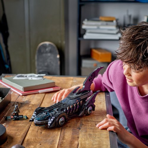 LEGO® Super Heroes 76304 Batman navždy™ Batmobil