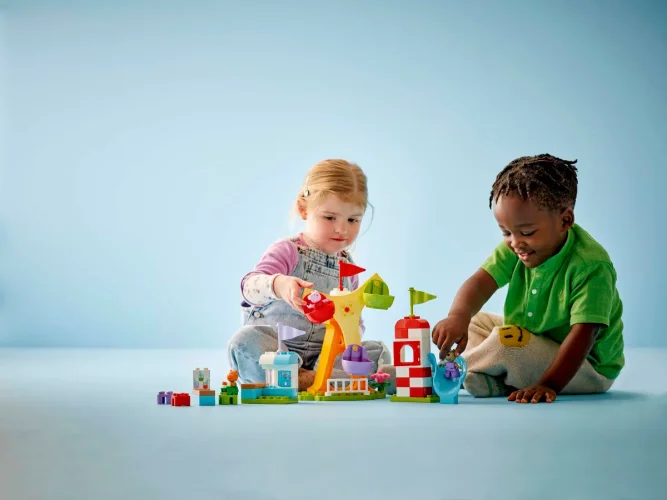 LEGO® DUPLO® 10453 Porquinha Peppa - Parque de Diversões
