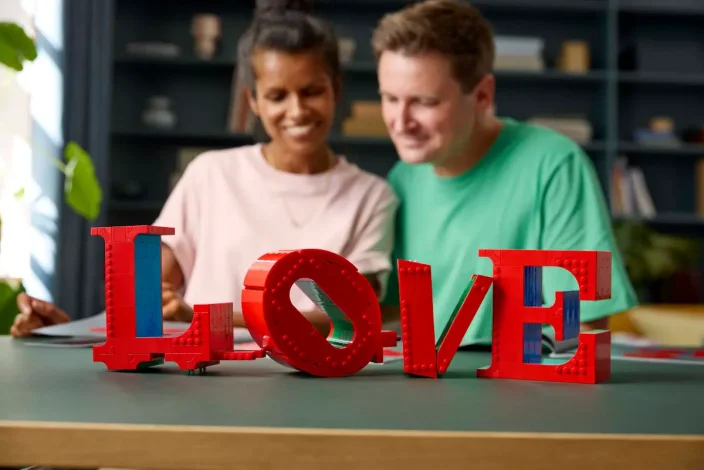 LEGO® Art 31214 LOVE