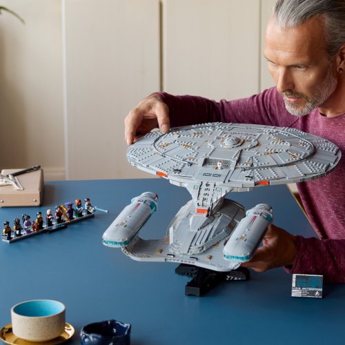 LEGO® Icons 10356 Star Trek: U.S.S. Enterprise NCC-1701-D™