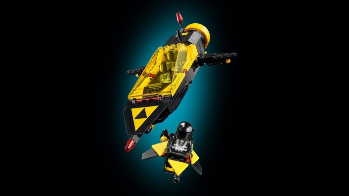 LEGO® Icons 10355 Le Blacktron Renegade