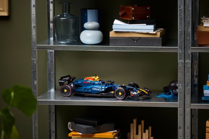LEGO® Technic™ 42206 Oracle Red Bull Racing RB20 F1 Rennauto