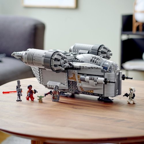 LEGO® Star Wars™ 75292  The Mandalorian™ - Transporter des Kopfgeldjägers - Beschädigte Verpackung