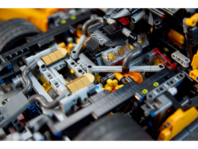 LEGO® Technic™ 42172 McLaren P1™