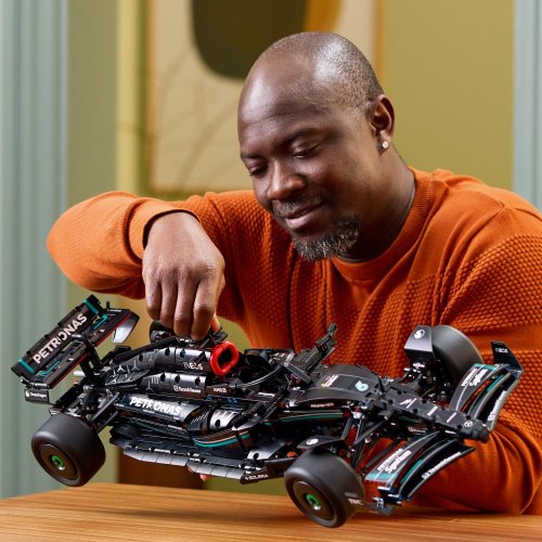 LEGO® Technic™ 42171 Mercedes-AMG F1 W14 E Performance