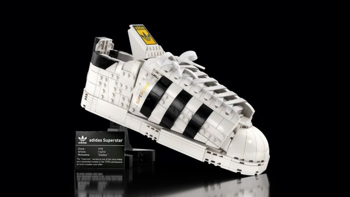 LEGO® Icons 10282 adidas Originals Superstar