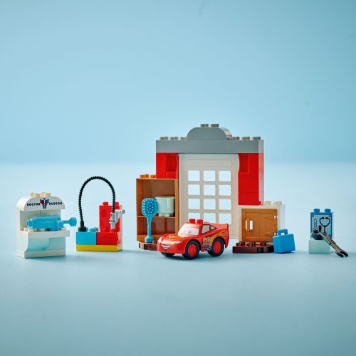 LEGO DUPLO │ Disney 10456 McQueen a návštěva v garáži doktora Hudsona
