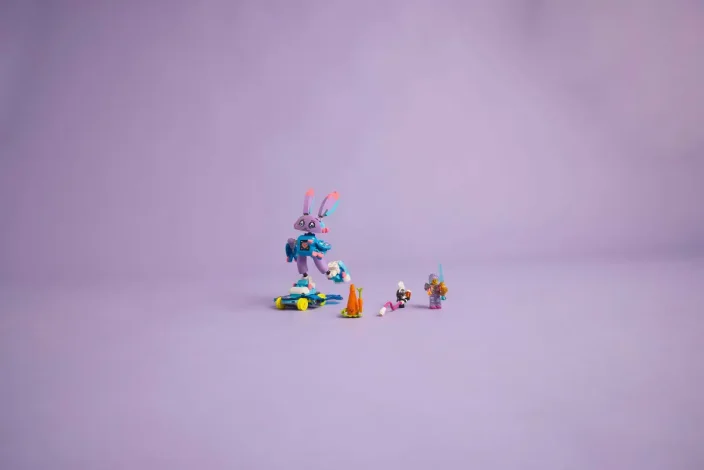 LEGO® DREAMZzz™ 71490 Izzie i gamerski Bunchu